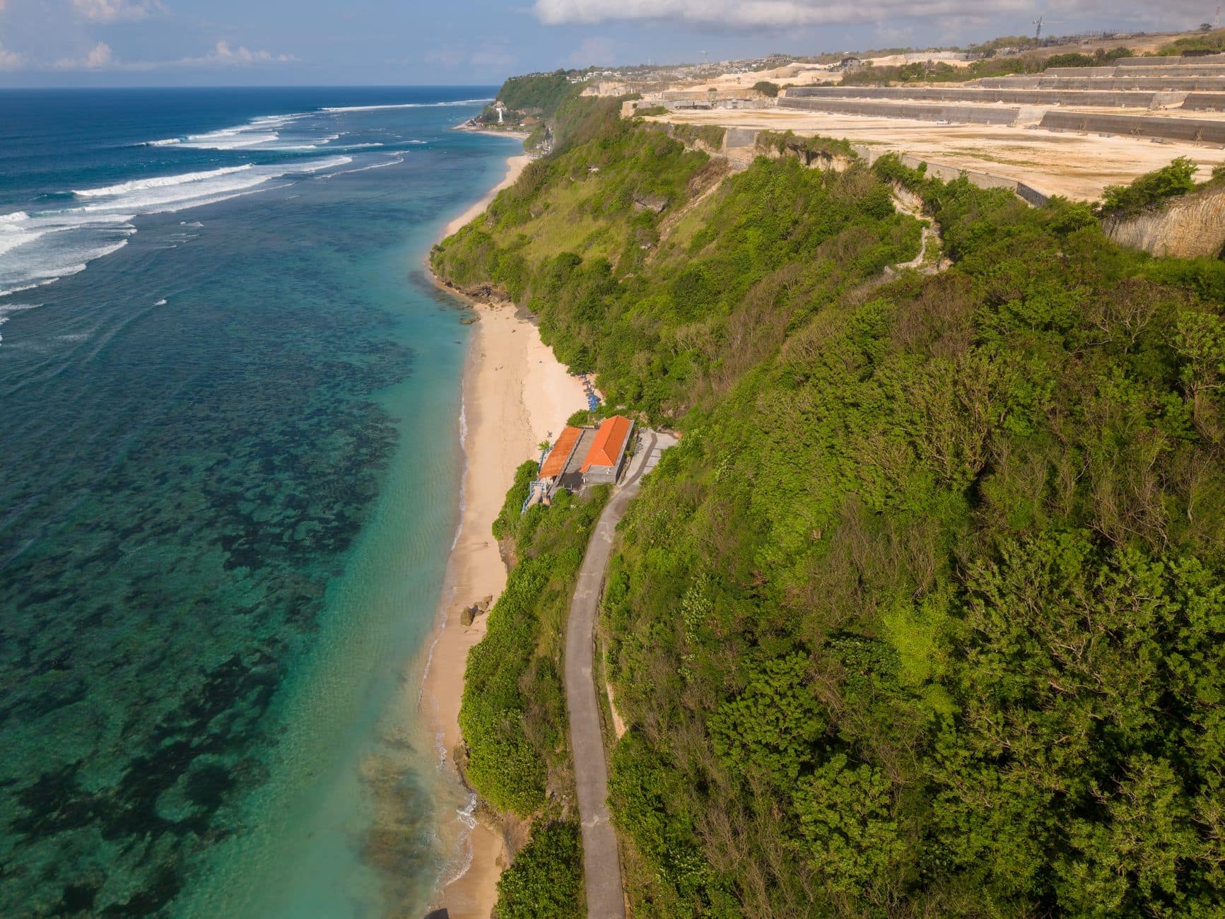 Cliff-edge beach clubs in Bali